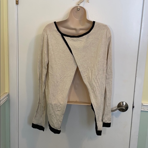 GAP Split back sweater in oatmeal heather - Picture 3 of 4